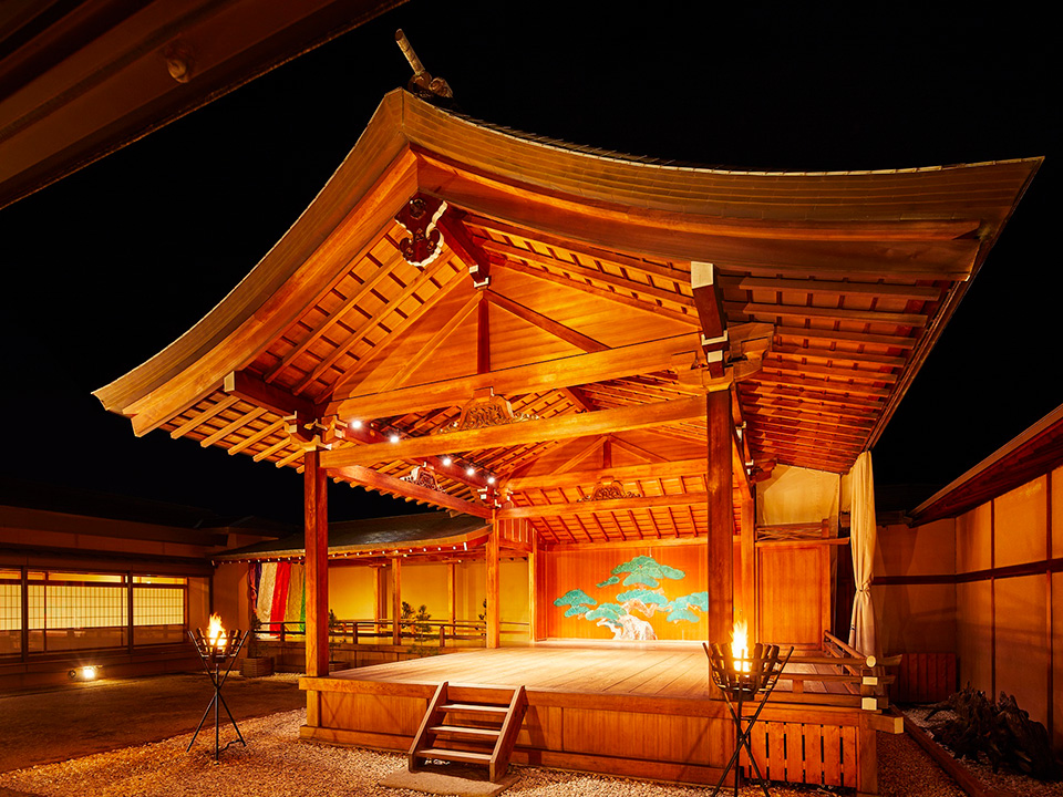 Yamatoya Honten Noh Stage: Senjūden
