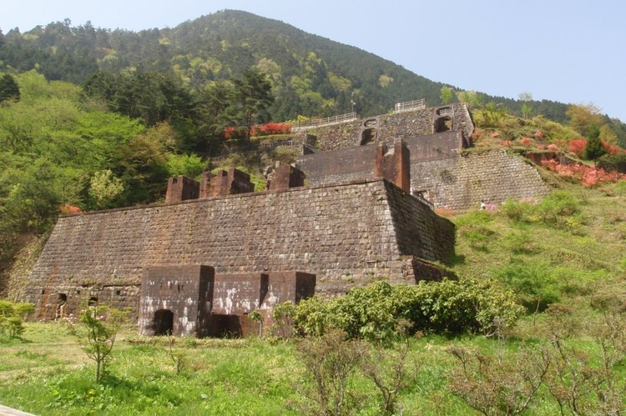 山岳の遺構（イメージ）